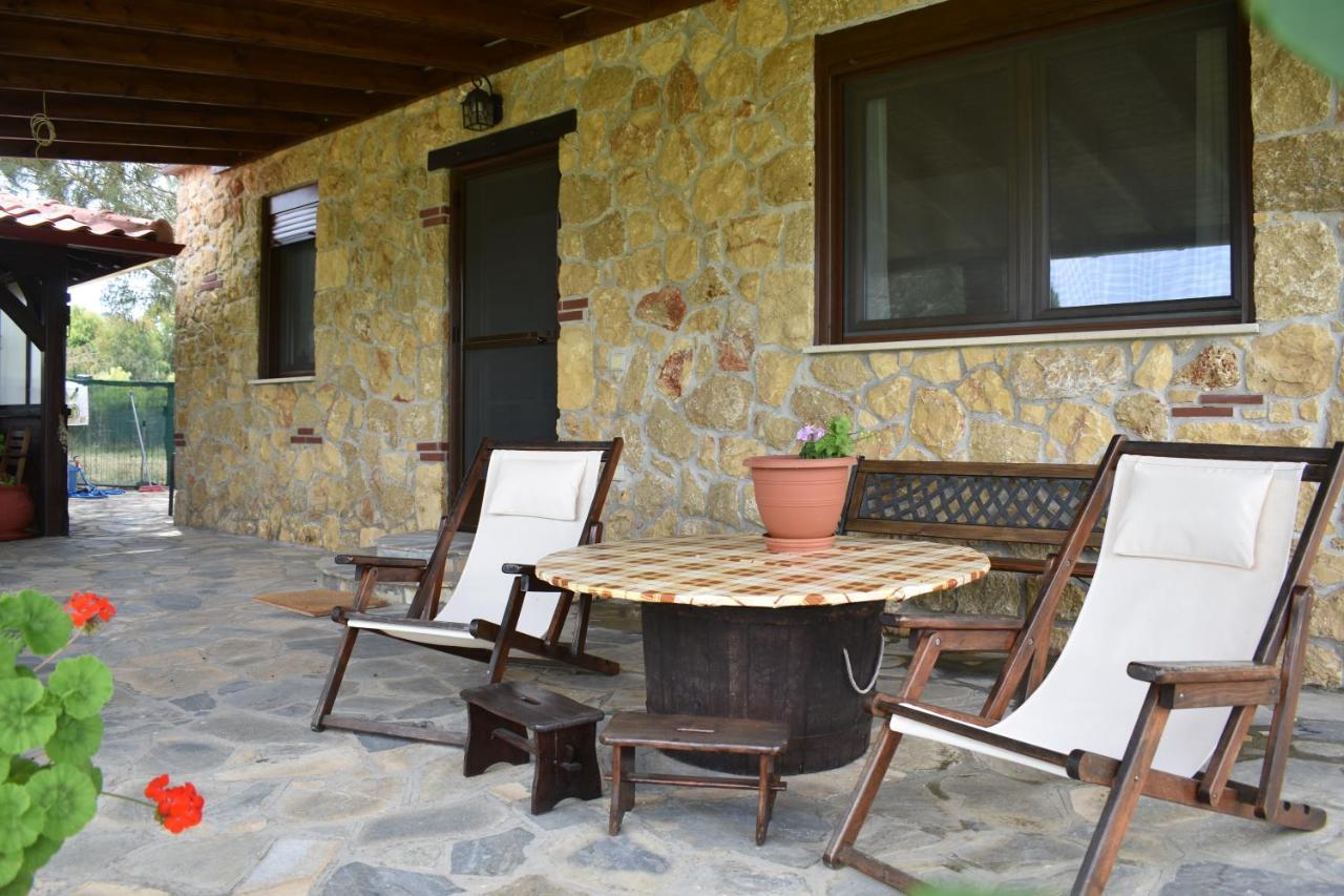 Konaki Guesthouse Ormos Panagias Exterior photo
